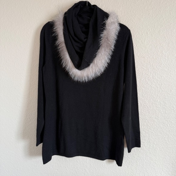 Neiman Marcus Womens Medium Black Cashmere Sweater Fox Fur Cowl Neck Luxury